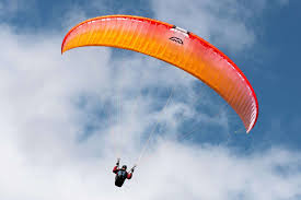 PARAGLIDING