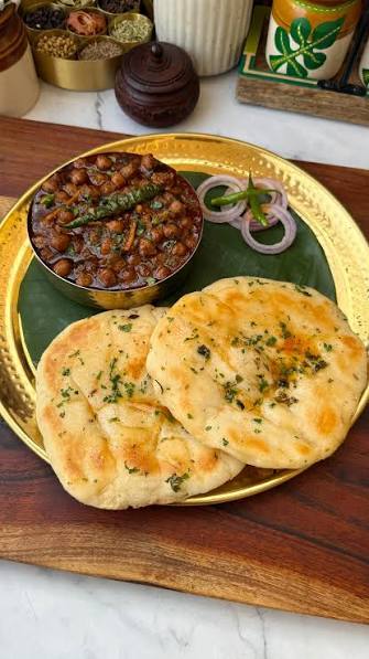 Chole Kulche